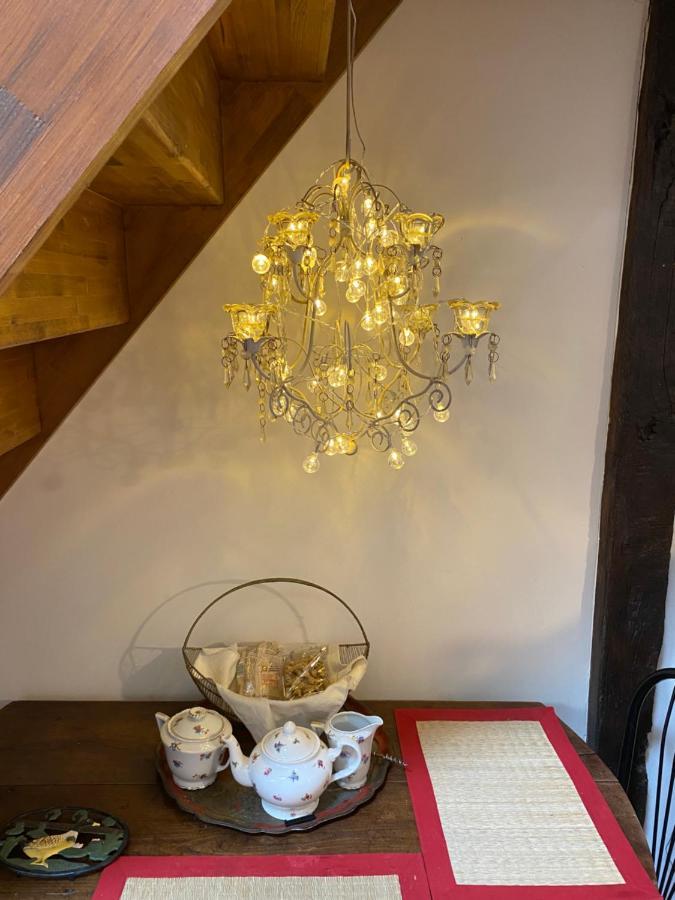 Red Gate Cottage Saulgond Dış mekan fotoğraf